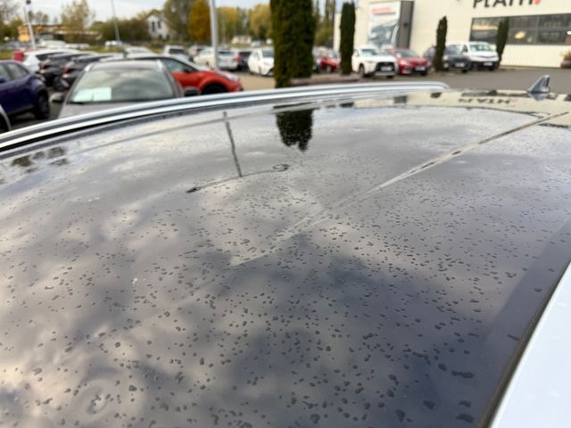 Toyota Auris  Touring Sports Design Edition