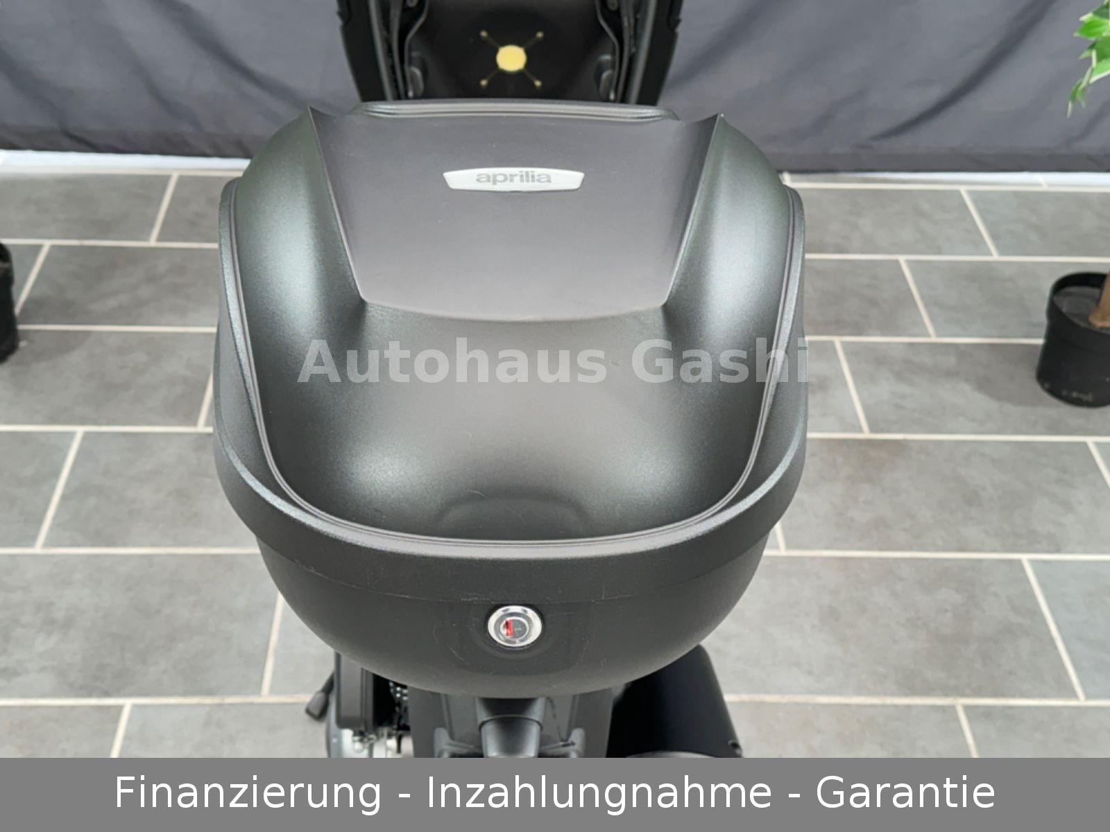 Fahrzeugabbildung Aprilia SXR50S*SchwarzMatt*LED*+Koffer