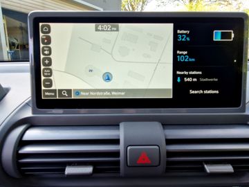 Hyundai INSTER Cross 49 kWh (115 PS) -Pa Effizienz-Paket
