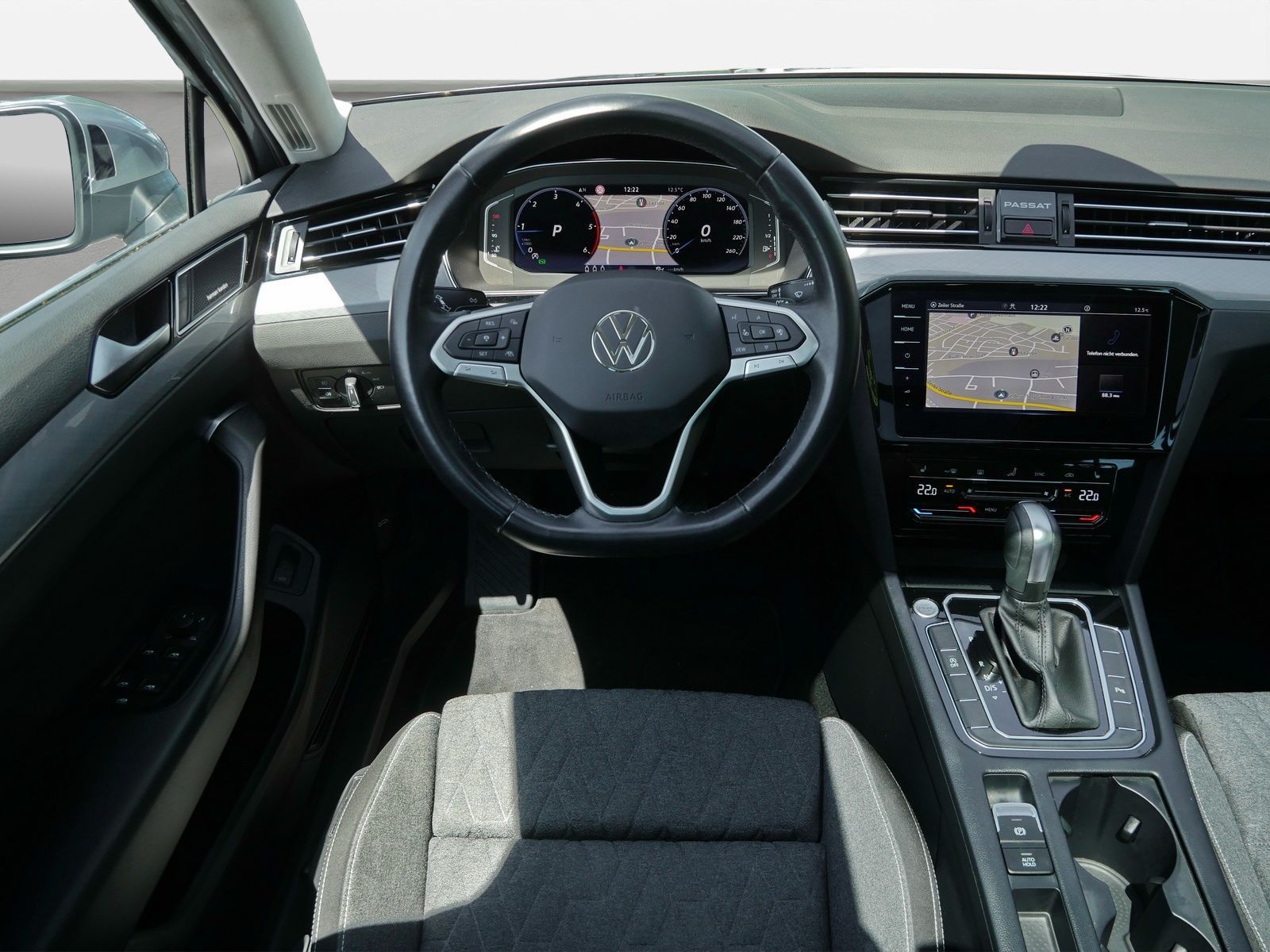 Volkswagen Passat Variant - Bild 8