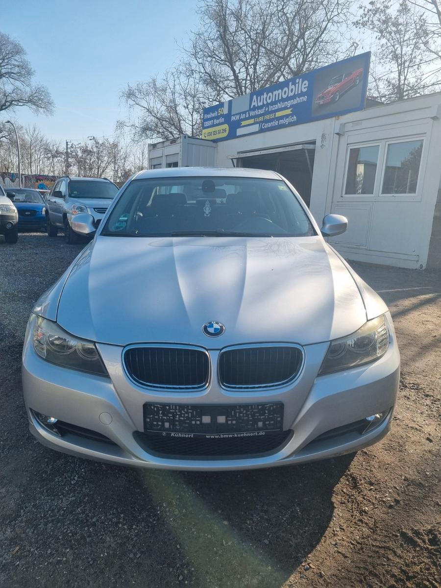 BMW 318 3 Limousine 318i. Tüv 12/27