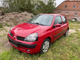 Renault Clio Stadtauto Anfängerauto - gebrauchte Renault Clio aus dem Jahr 2001
