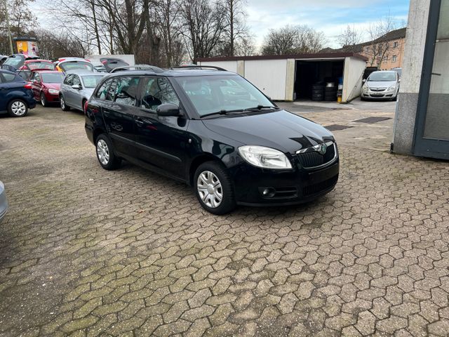 Skoda Fabia 1.4 Combi Ambiente Klima-E Fenster-1.Hand