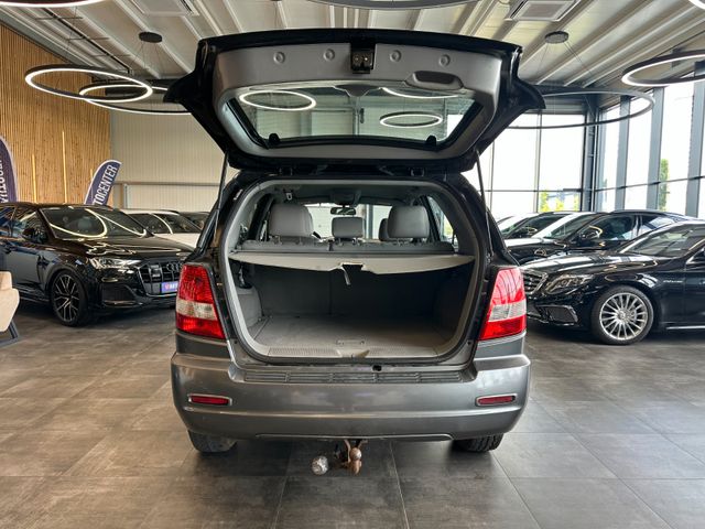 MYAUTOCENTER – Gebraucht- und Jahreswagen mit Werkstattservice in Pfaffenhofen Kia Sorento 2.5 *Adpv-Fahrwerk*Tempo*Klimaauto*SitzH