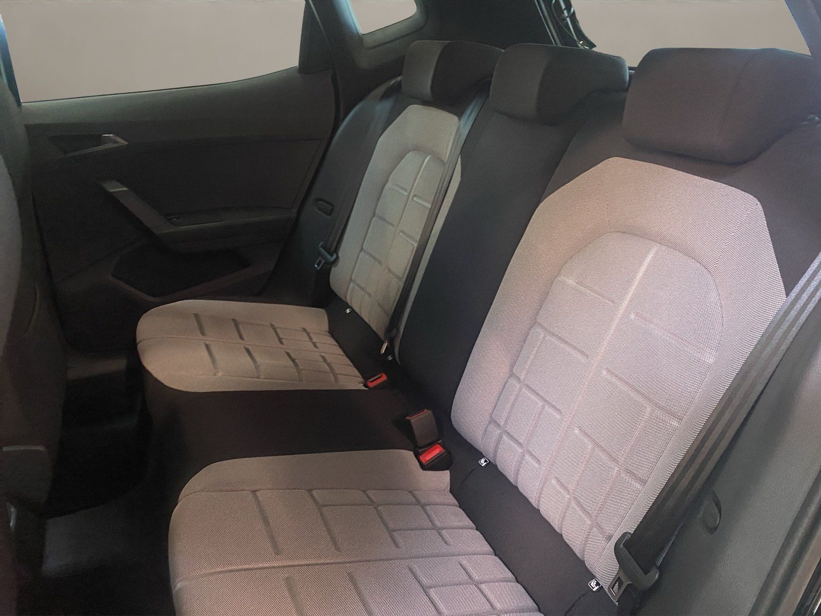 Seat Arona - Bild 15