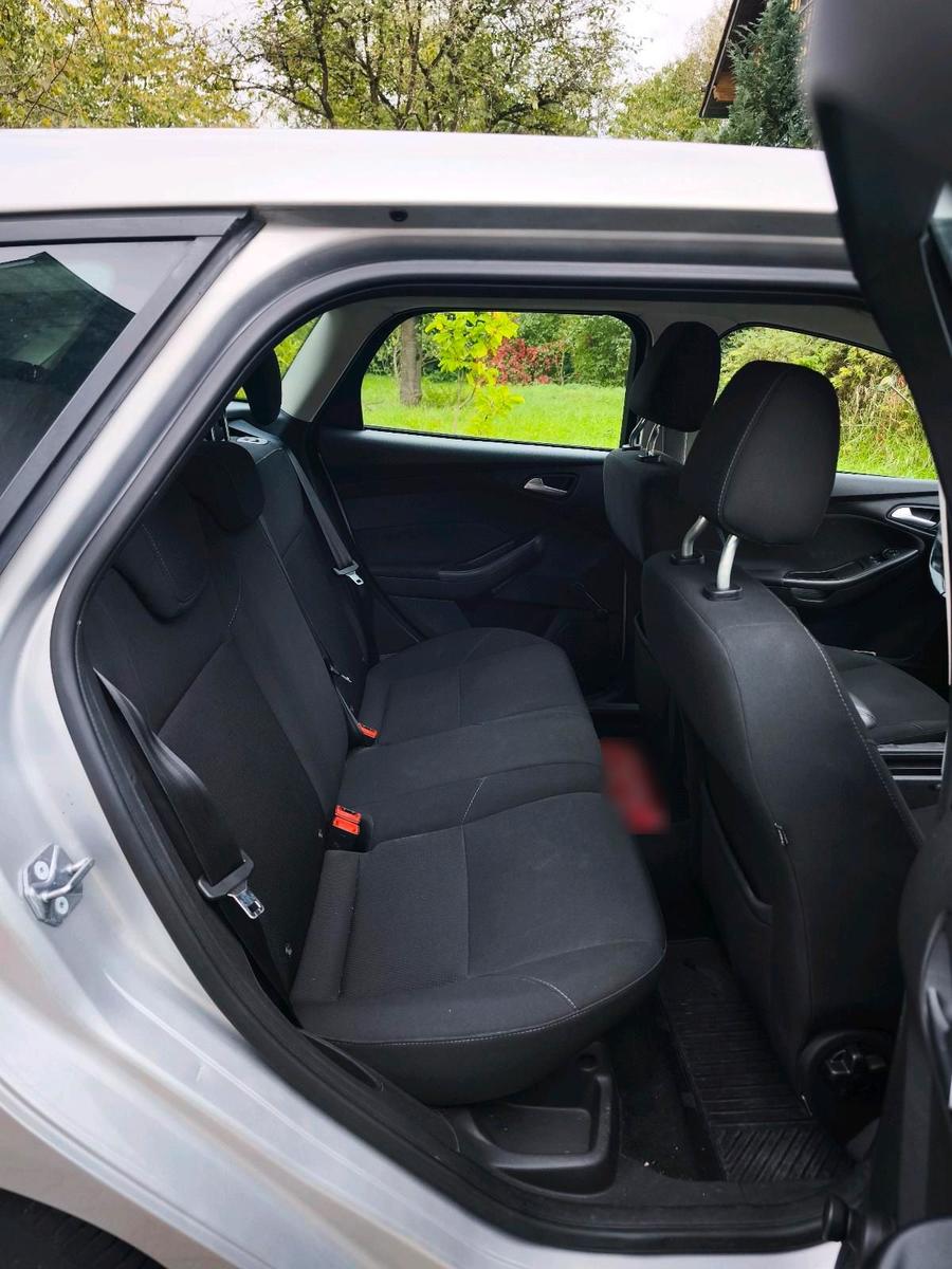 Ford Focus 2015 — photo 9