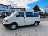 Volkswagen T4 2.5l Diesel aus 2. Hand / Camping möglich