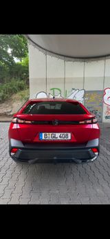 Peugeot 408 PureTech 130 EAT8 Allure Pack Allure Pack - Peugeot 408 in Berlin