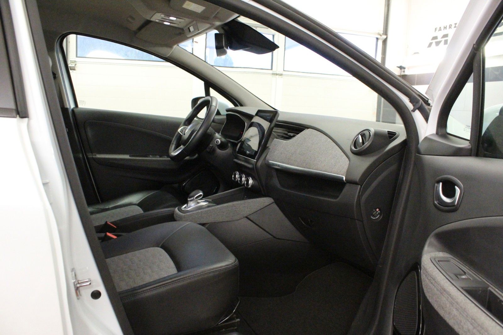 Fahrzeugabbildung Renault ZOE E-Tech *Intens 135*Winterpaket*