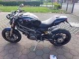 Ducati Monster 1100 EVO - Ducati Motorräder in Köln