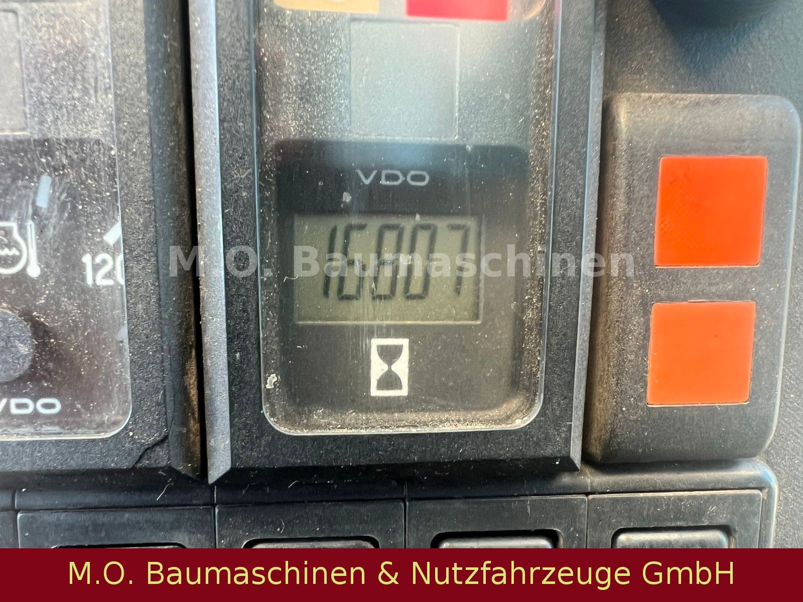 Fahrzeugabbildung Fuchs MHL 360 /Verstellbare Kabine/Magnetanlage/