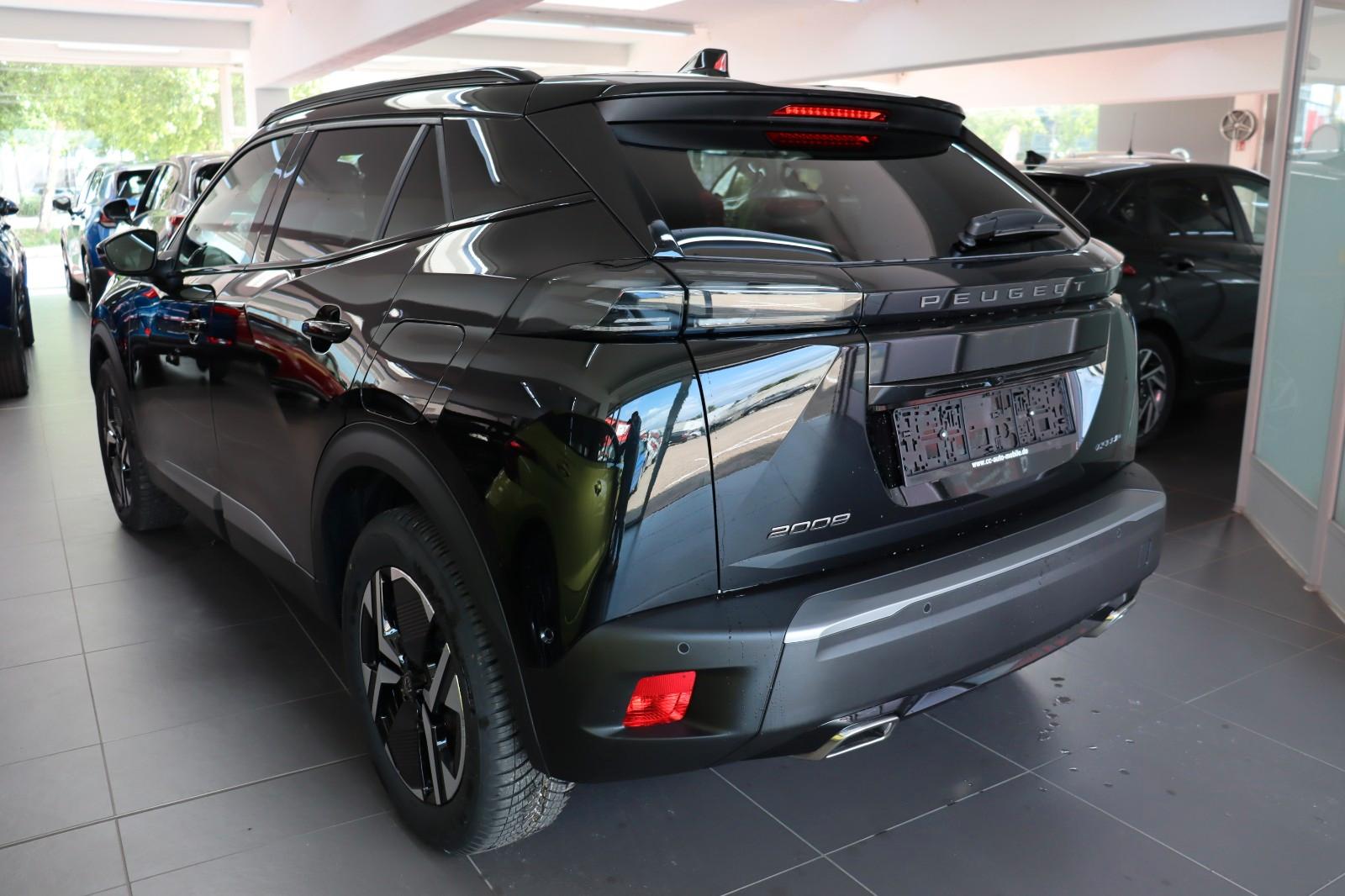 Peugeot 2008 GT HYBRID 145 e-DSC6 Alcantara 360° Schiebe