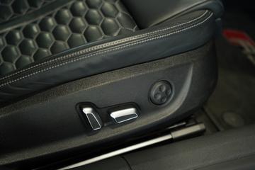 صورة مصغرة 19 لـ 2015 AUDI RS7