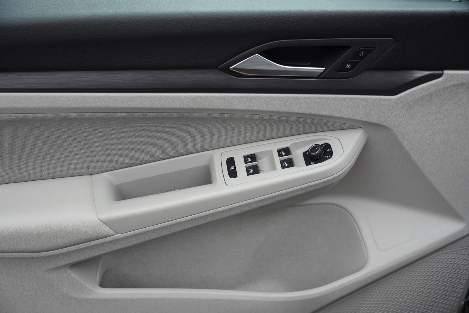 Volkswagen Golf VIII Variant 2.0 TDI DSG Style LED AHK ACC, миниатюра 26