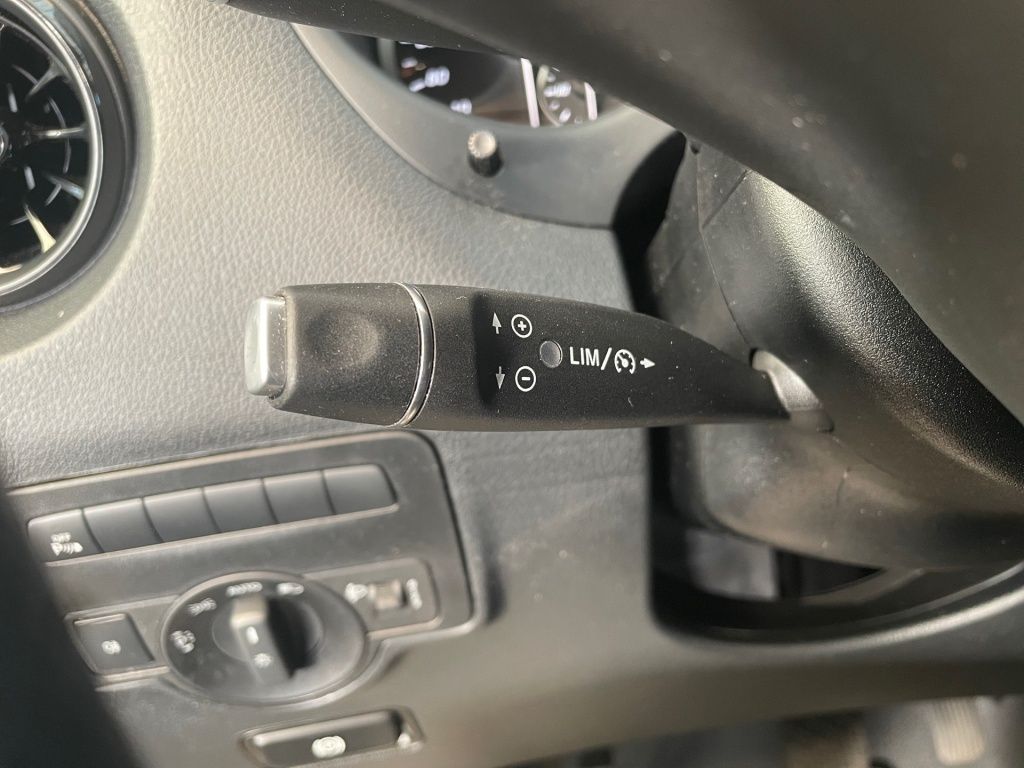 Fahrzeugabbildung Mercedes-Benz Vito 116 Kasten kompakt 2 Sitze EDW PTS Flügelt.