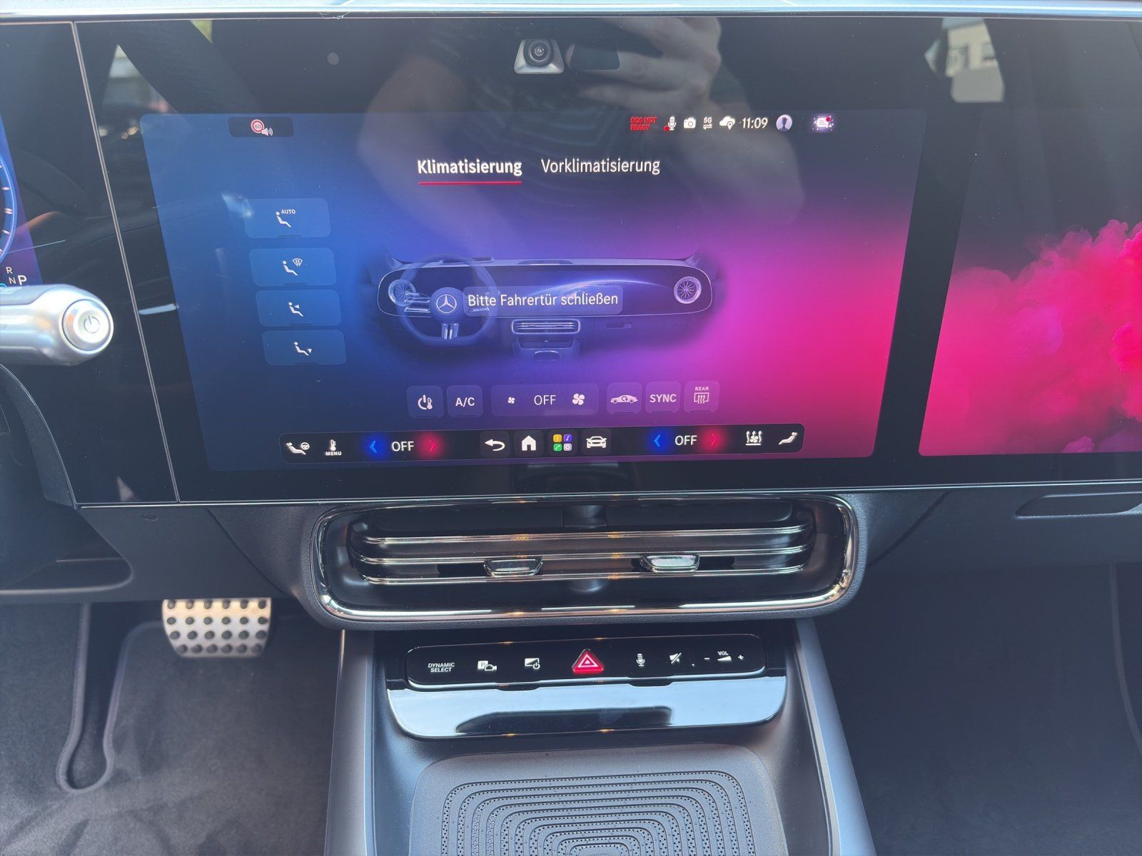 Fahrzeugabbildung Mercedes-Benz CLA 350 4M EQ AMG Plus Burm3D KeyGo DISTRO AHK