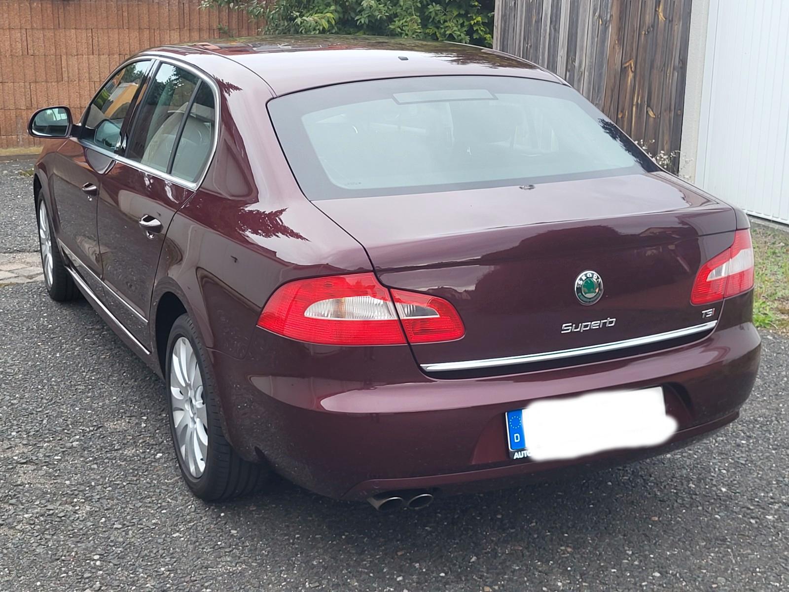 Skoda Superb 1.8 TSI Elegance, 60.000 km, Garagenwagen