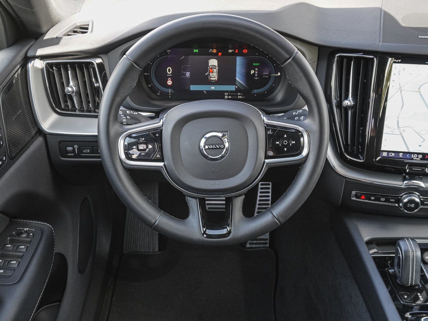 Volvo XC60 T6 AWD R-Design Plug-in Hybrid PANO HUD 360 foto 12