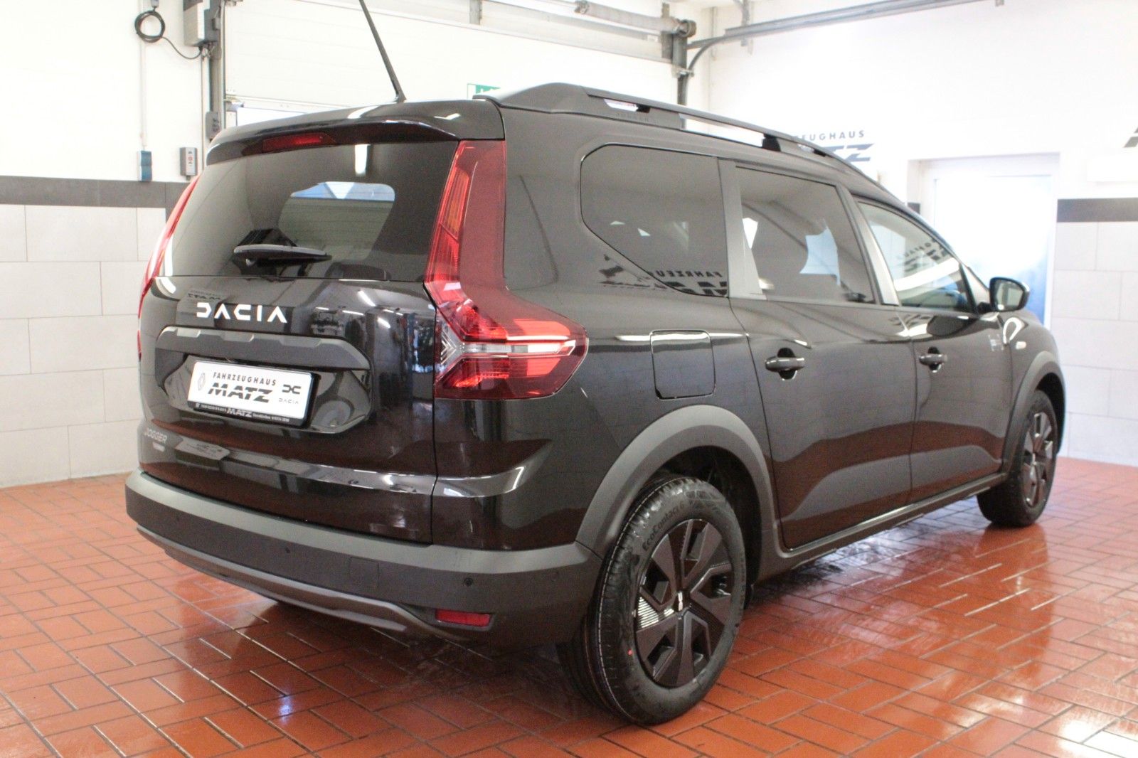 Fahrzeugabbildung Dacia Jogger Hybrid 140 Expression*7-Sitzer*