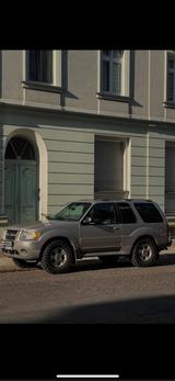 Ford SUV Ford Explorer XLT Sport V6 - Ford Explorer: V6