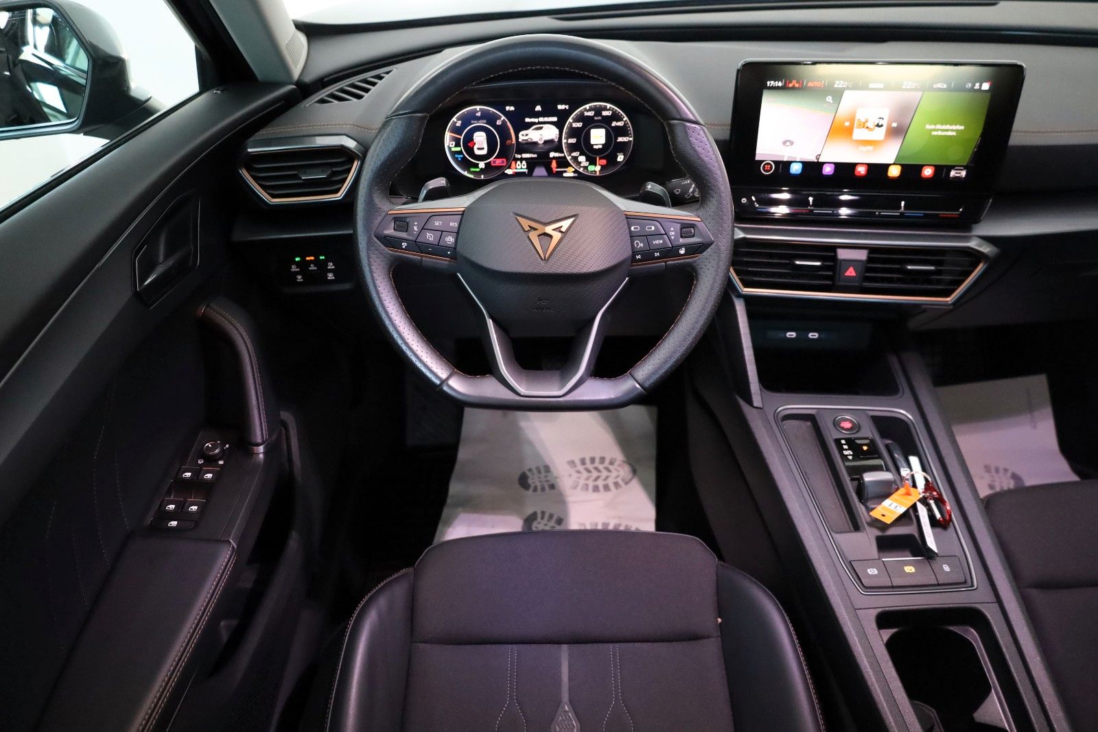 Fahrzeugabbildung CUPRA Formentor e-Hybrid T.Leder,Navi,LED,ACC,AppleCar