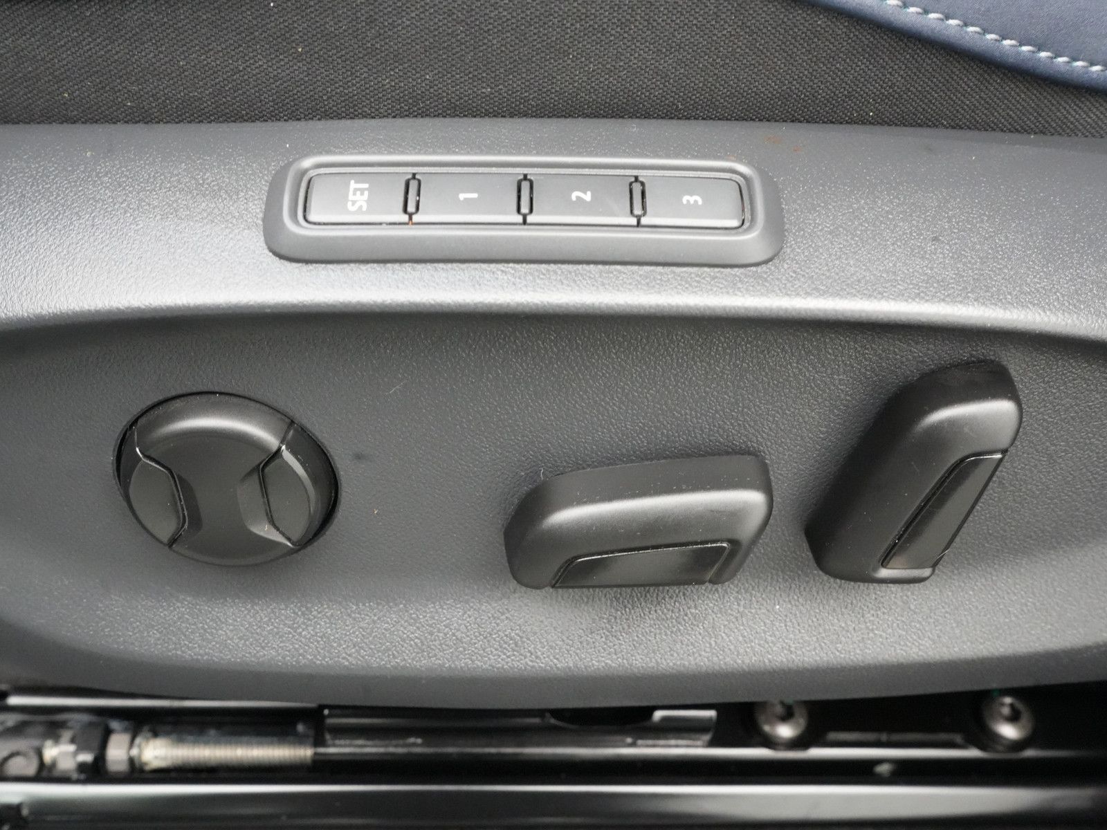 Cupra Tavascan - Bild 10