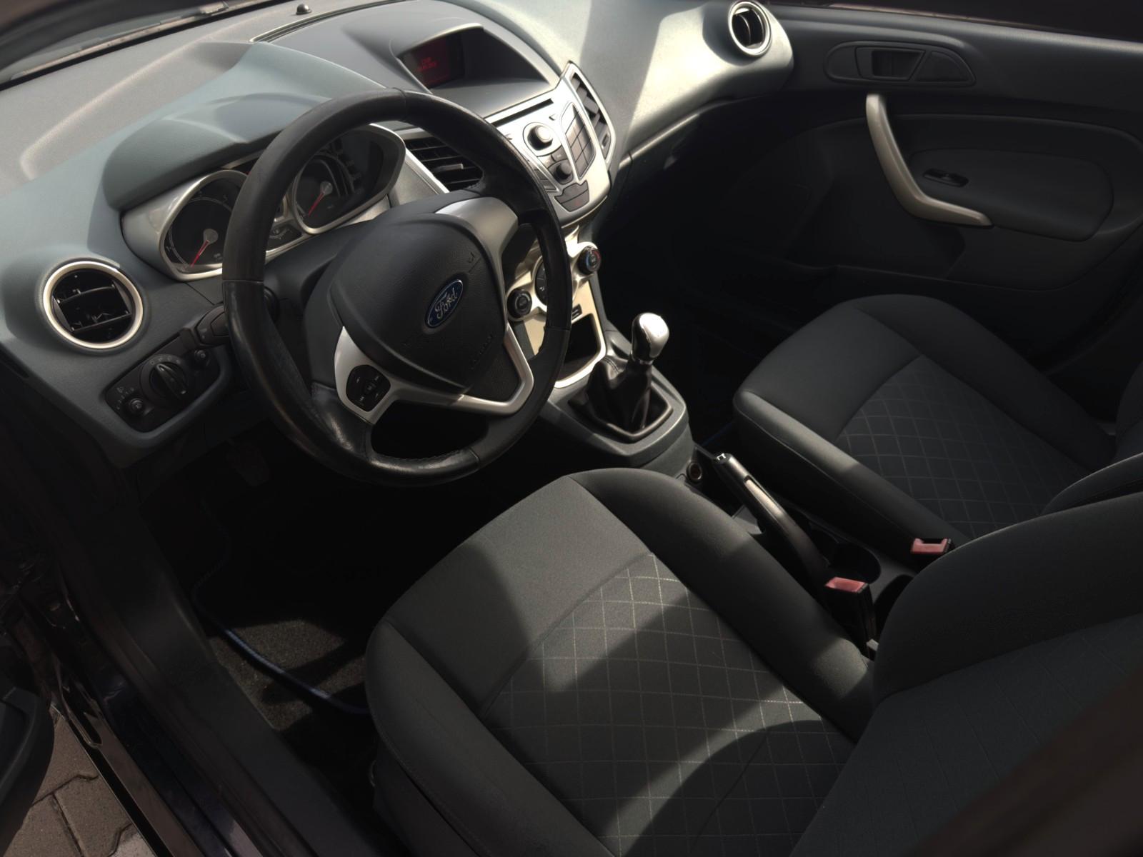 Ford Fiesta Ghia