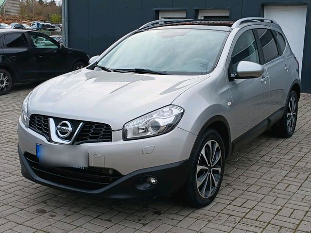 Nissan Qashqai+2 2.0 dci /7 Sitzer /Automatik