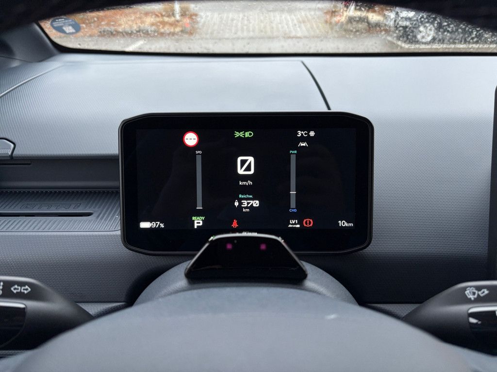 Fahrzeugabbildung Kia PV5 CARGO L2H1 4T ELITE 71.2 W ALLWETTER WÄRMEP