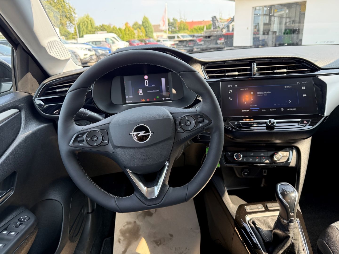 Fahrzeugabbildung Opel Corsa F Edition mit SHZ+LHZ+Kamera