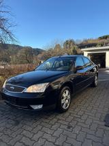 Ford Mondeo Lim. Ghia 1.8 *TÜV NEU* - Ford Mondeo aus 2003: Ghia