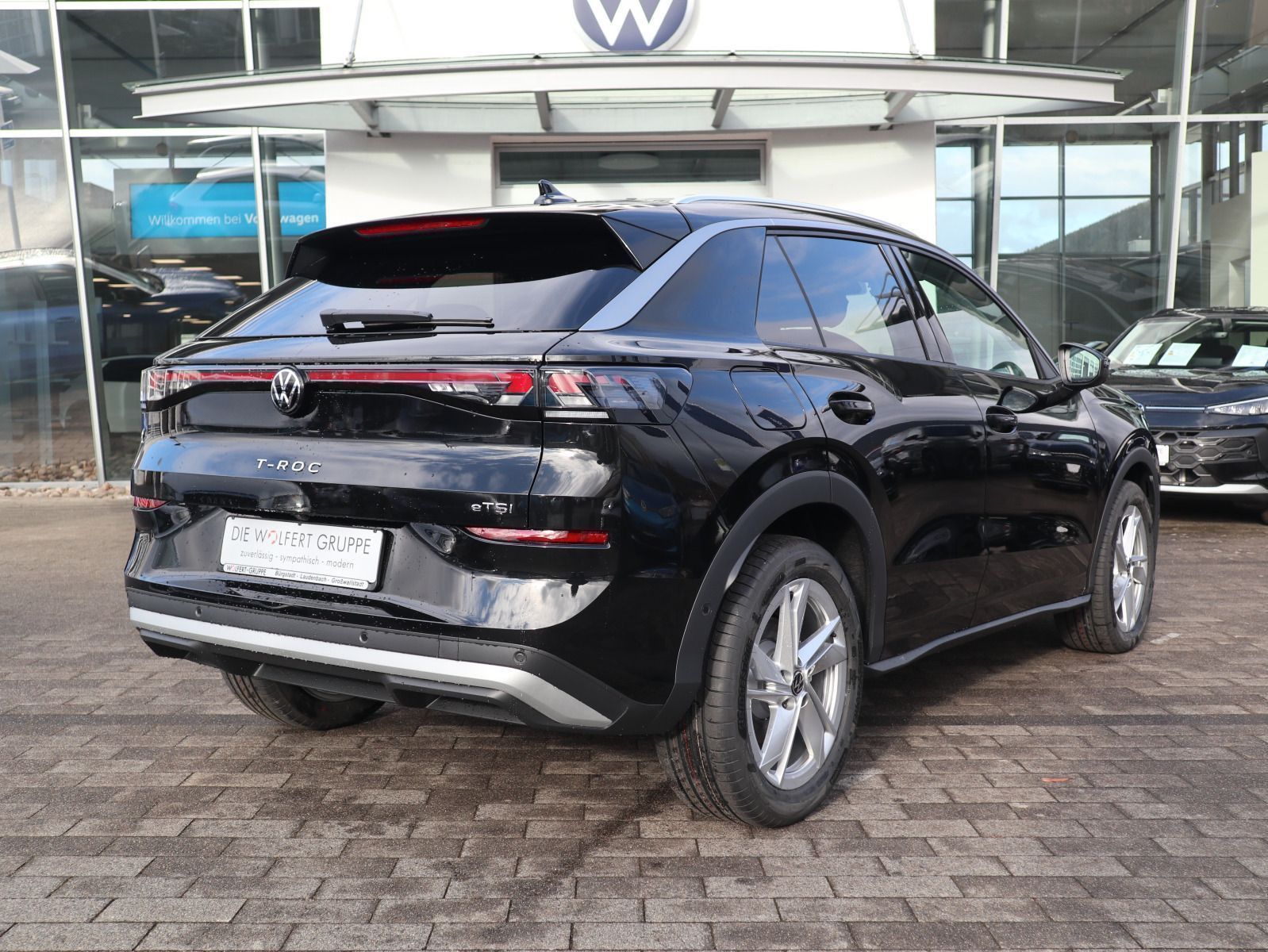 Volkswagen T-Roc Style 1.5 eTSI DSG AHK KEYLESS NAVI 360° M foto 5