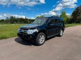 Mitsubishi Pajero Instyle 3.2 DI-D - Mitsubishi Pajero: Instyle