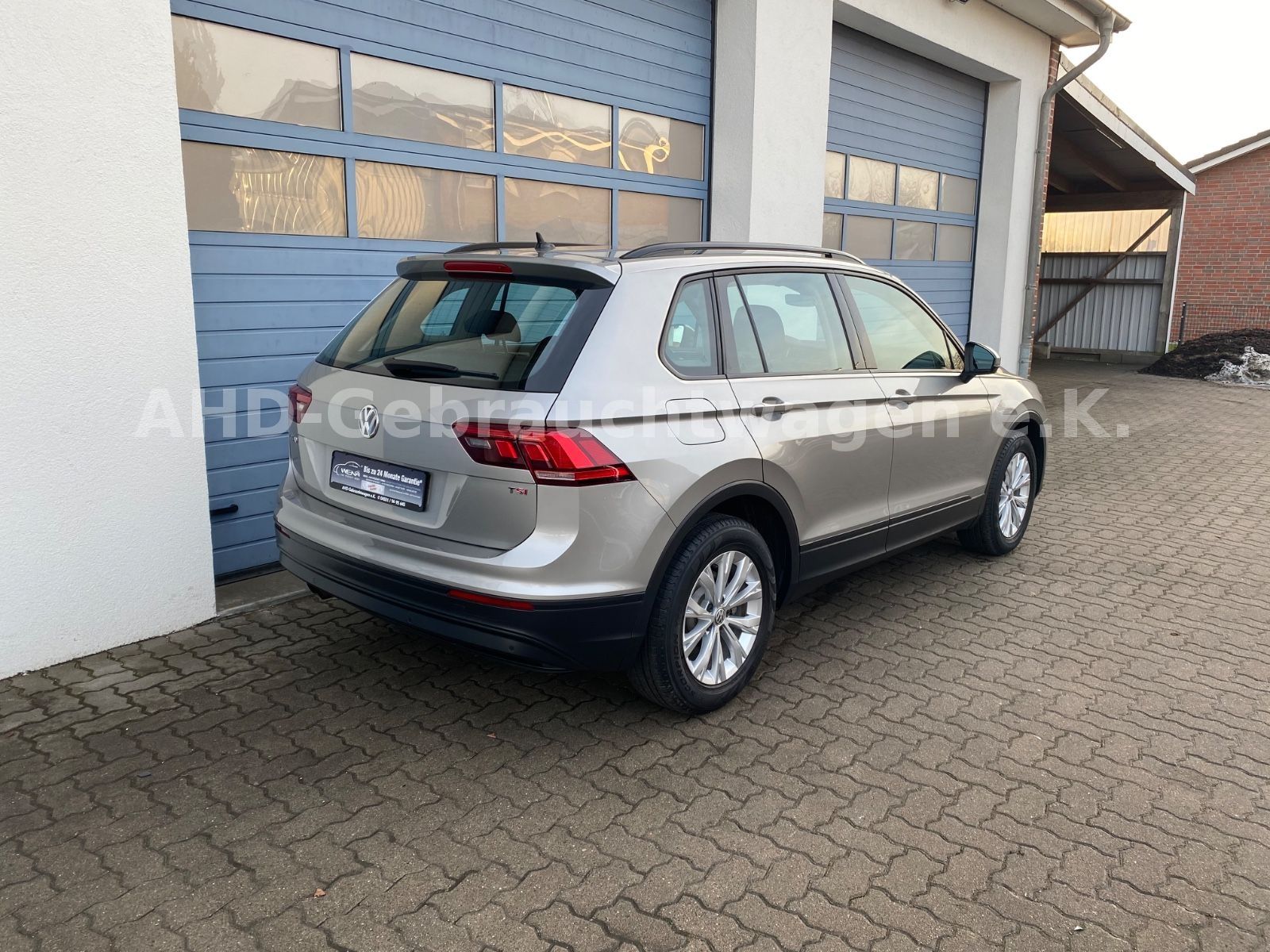 Fahrzeugabbildung Volkswagen Tiguan 1.4 TSI DSG