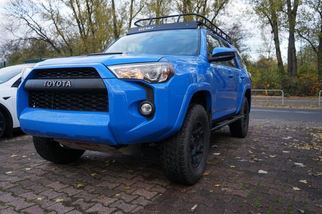 Toyota 4-Runner TRD PRO V6 4X4