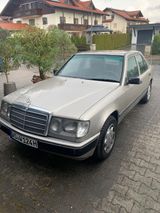 Mercedes-Benz W124 300 D - Mercedes-Benz 300: 300d W124