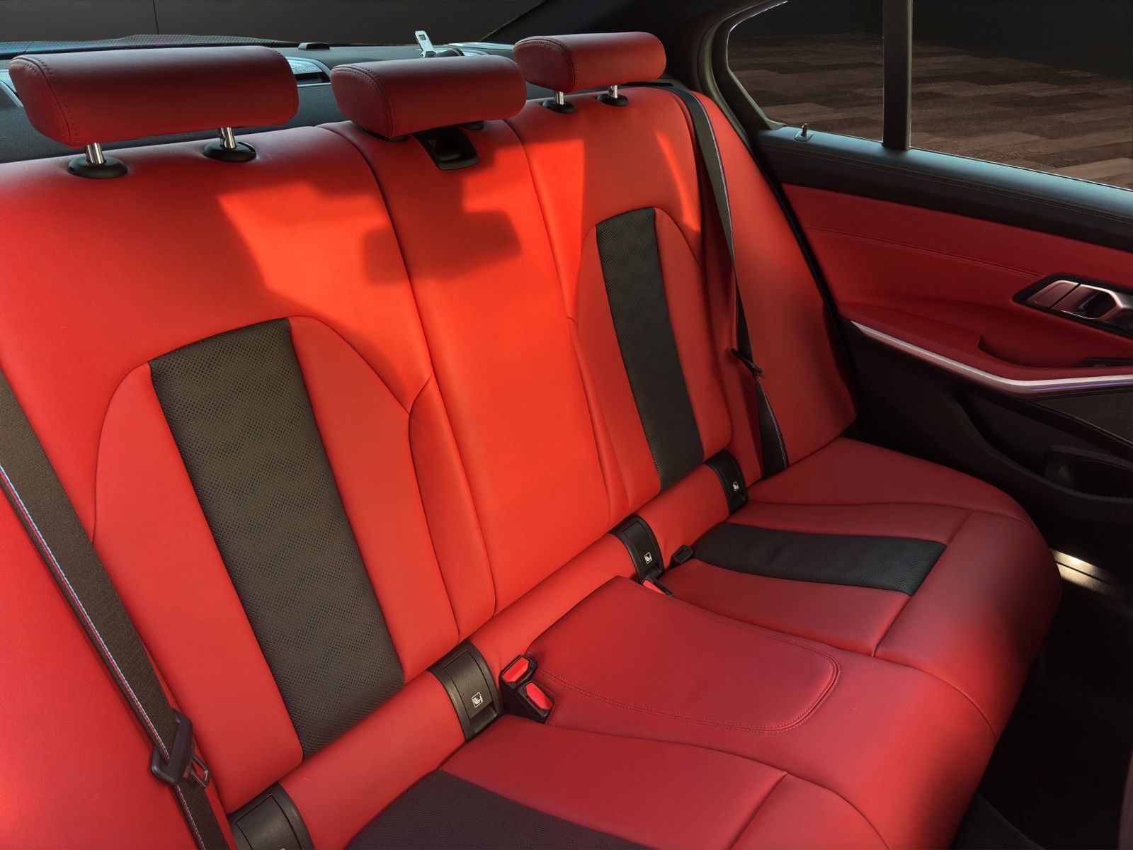 Fahrzeugabbildung BMW M3 Comp. Gelbe M-DRL/Carbon/M-Drivers/Individual