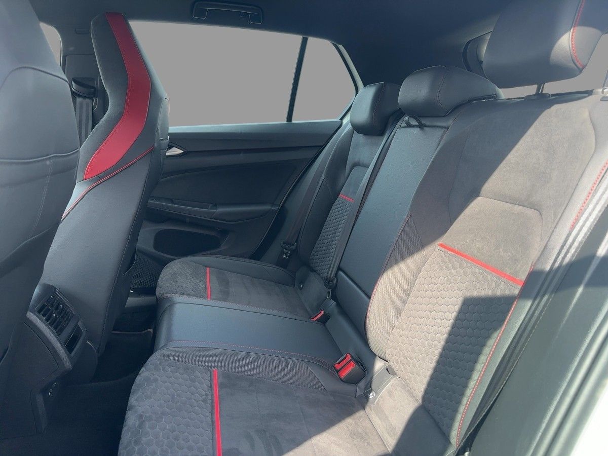 Volkswagen Golf - Bild 17