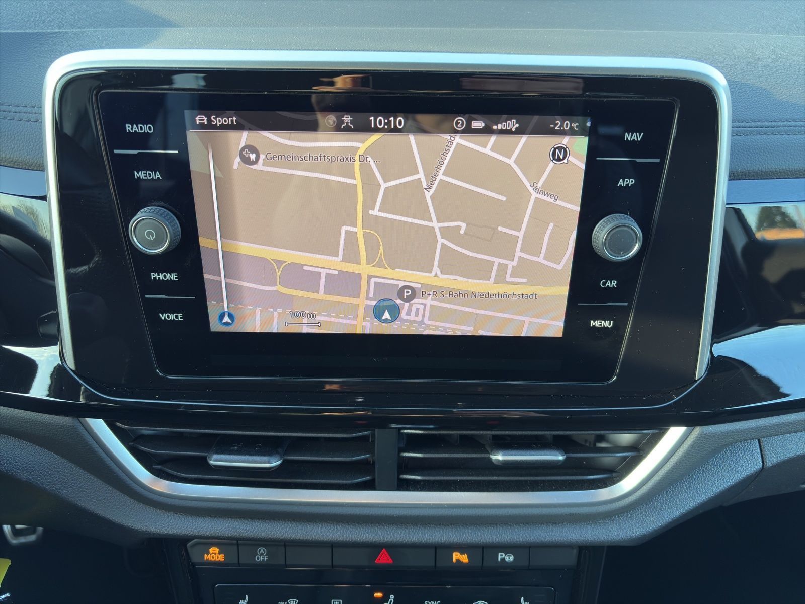 Volkswagen T-Roc - Bild 8