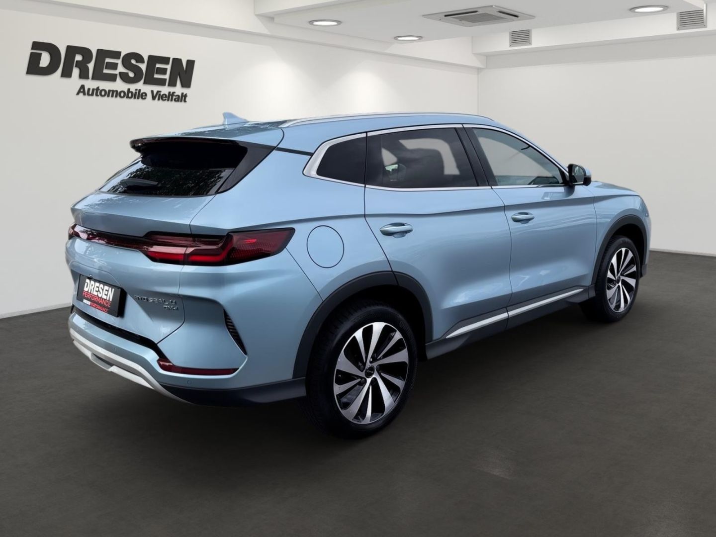 BYD SEAL U