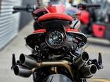 MV Agusta Rush 1000 Special Edition mit Racekit - MV Agusta Rush 1000
