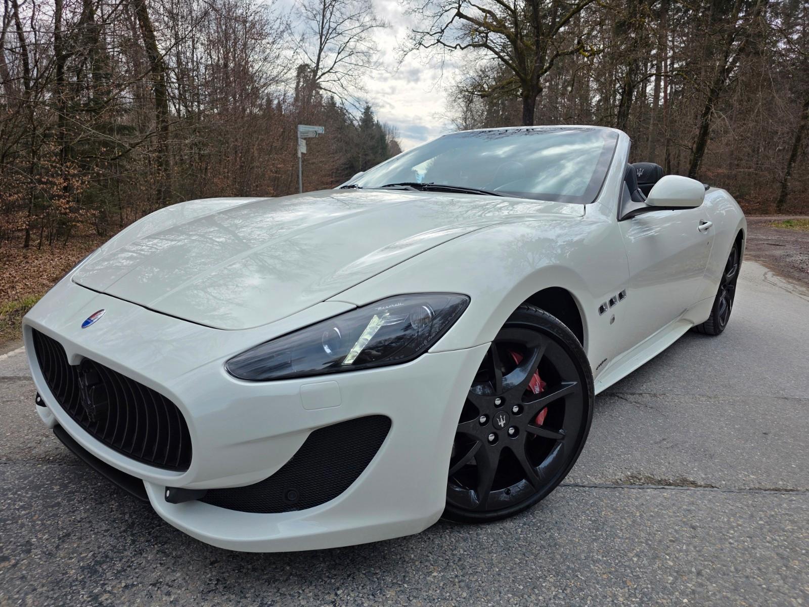 Maserati GranCabrio 4.7 V8 MC Sport, Top Zustand,