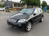 Mercedes-Benz ML 320 ML ML 320 CDI - Mercedes-Benz ML 320: Schwarz