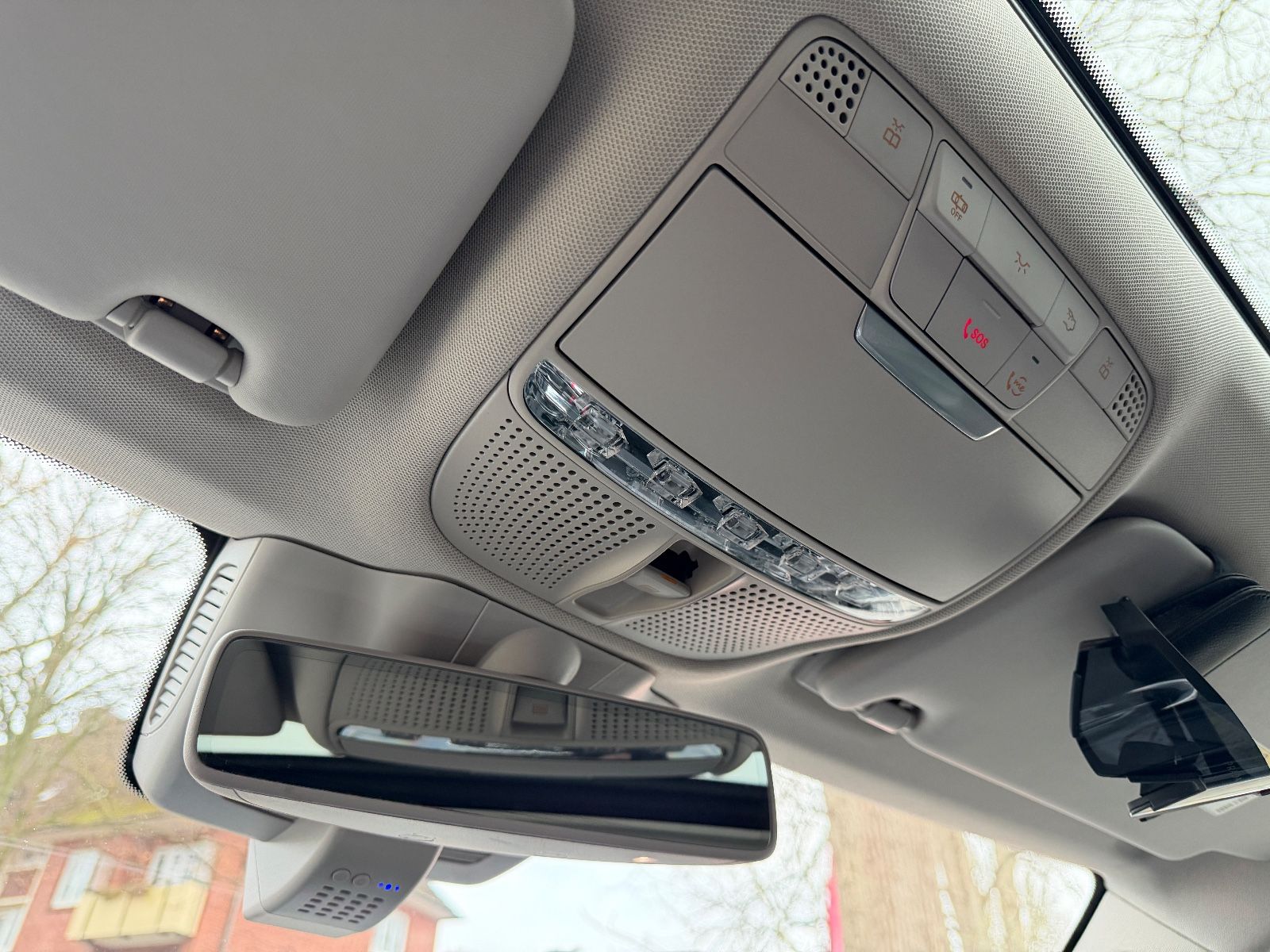 Fahrzeugabbildung Mercedes-Benz C 180 AMG*LED*SCHIEBEDACH*ALCANT*BURMESTER*KAMER