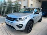 Land Rover Discovery Sport 2.0 TD4 180 CV SE - silberne Land Rover Discovery Sport