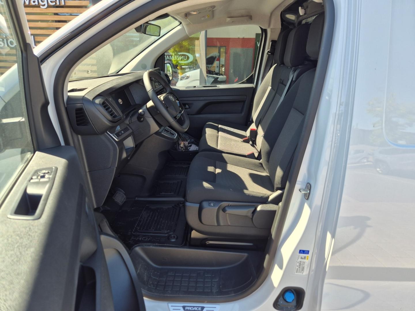 Toyota Proace 2.2 l Diesel Kasten L2 4-türig Select