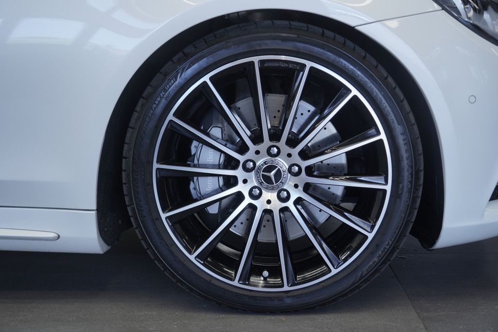 Mercedes Benz S 500