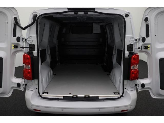 Fahrzeugabbildung Fiat Scudo Serie 1 Kastenwagen L2 1.5 MT6 AHK