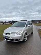 Toyota Corolla Verso 2.2 Diesel  7-Sitzer - Toyota Corolla Verso Kombi Gebrauchtwagen