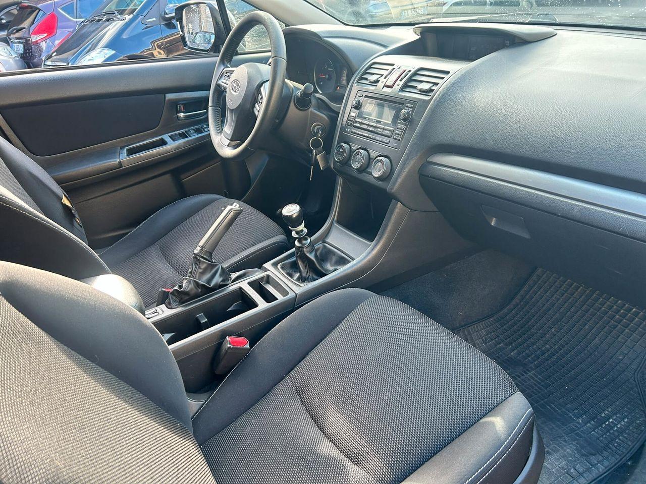 Subaru XV 2012 — photo 7